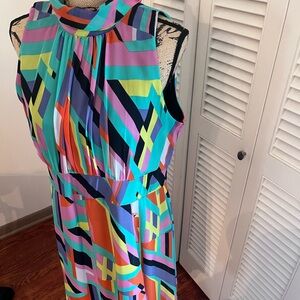 Sleeveless Geometric Print Maxi Dress in Multicolor
